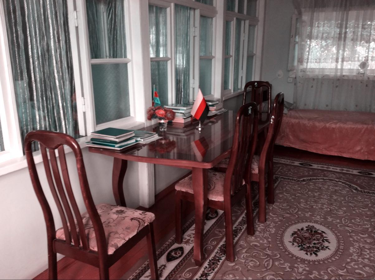 לינה וארוחת בוקר Şǝki House On Ashiq Cuma Street 8 מראה חיצוני תמונה