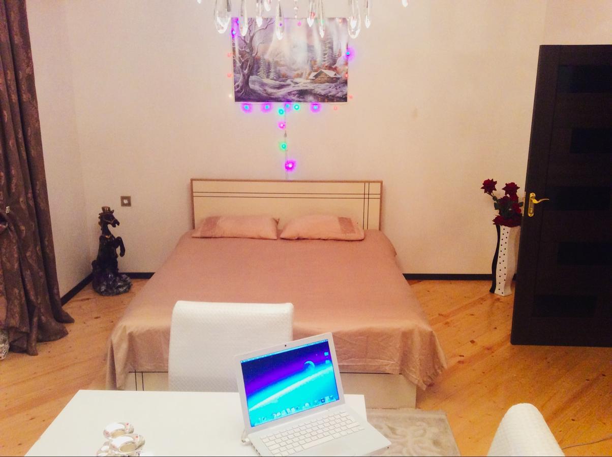 לינה וארוחת בוקר Şǝki House On Ashiq Cuma Street 8 מראה חיצוני תמונה